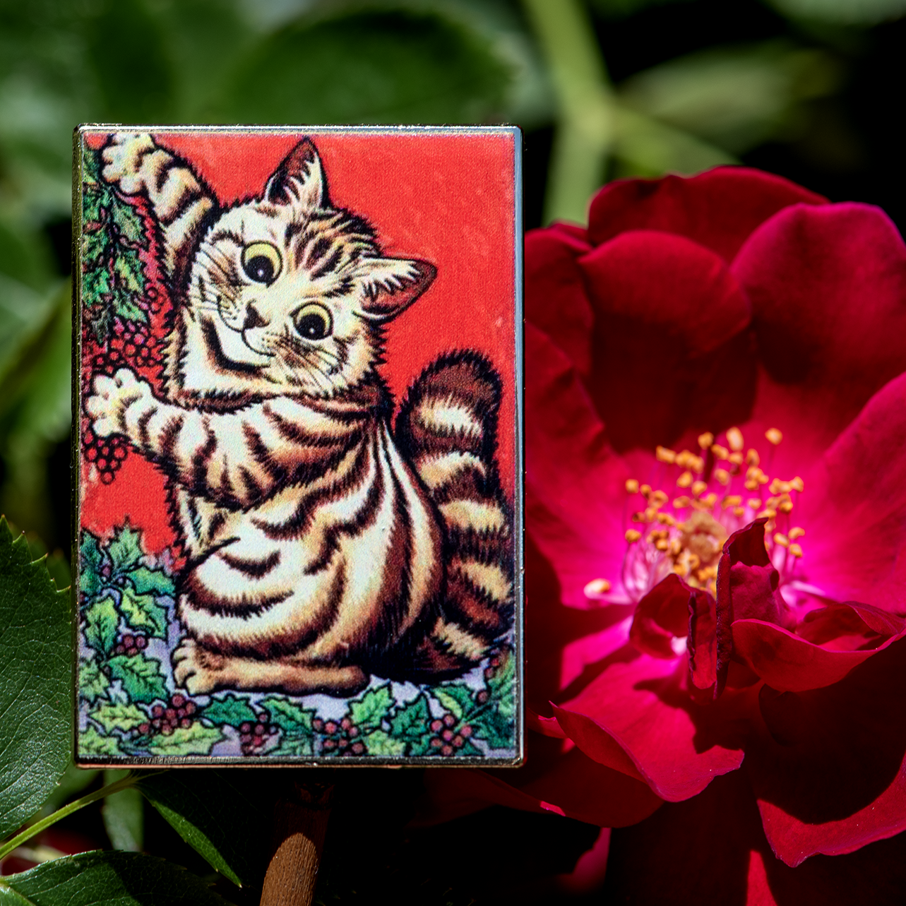 Louis Wain Christmas Cat Pin