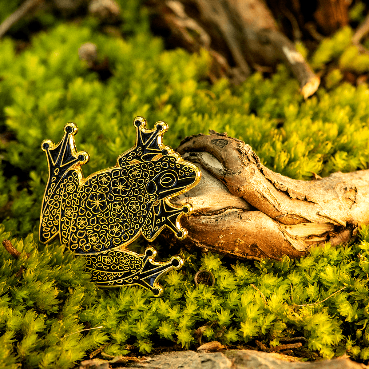 Spring Peeper Frog Pin - Blackout by The Roving House